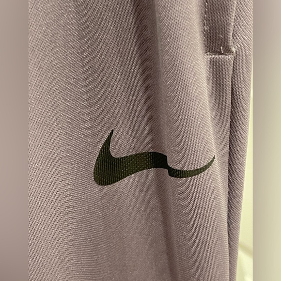 Men's Nike Dri-Fit drawstring Sweatpants - Picture 2 of 5